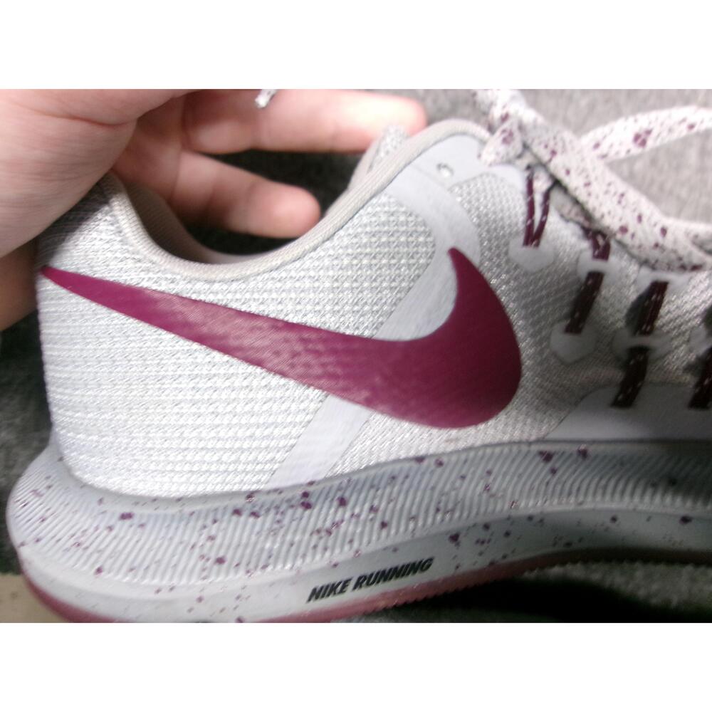 Nike Shoes Womens US 7.5 Grey Running Speckled Midsole Run Swift SE AR1904-002 - Picture 7 of 10